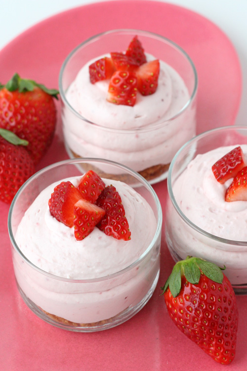 Valnetines Strawberry Cheesecake Mousse