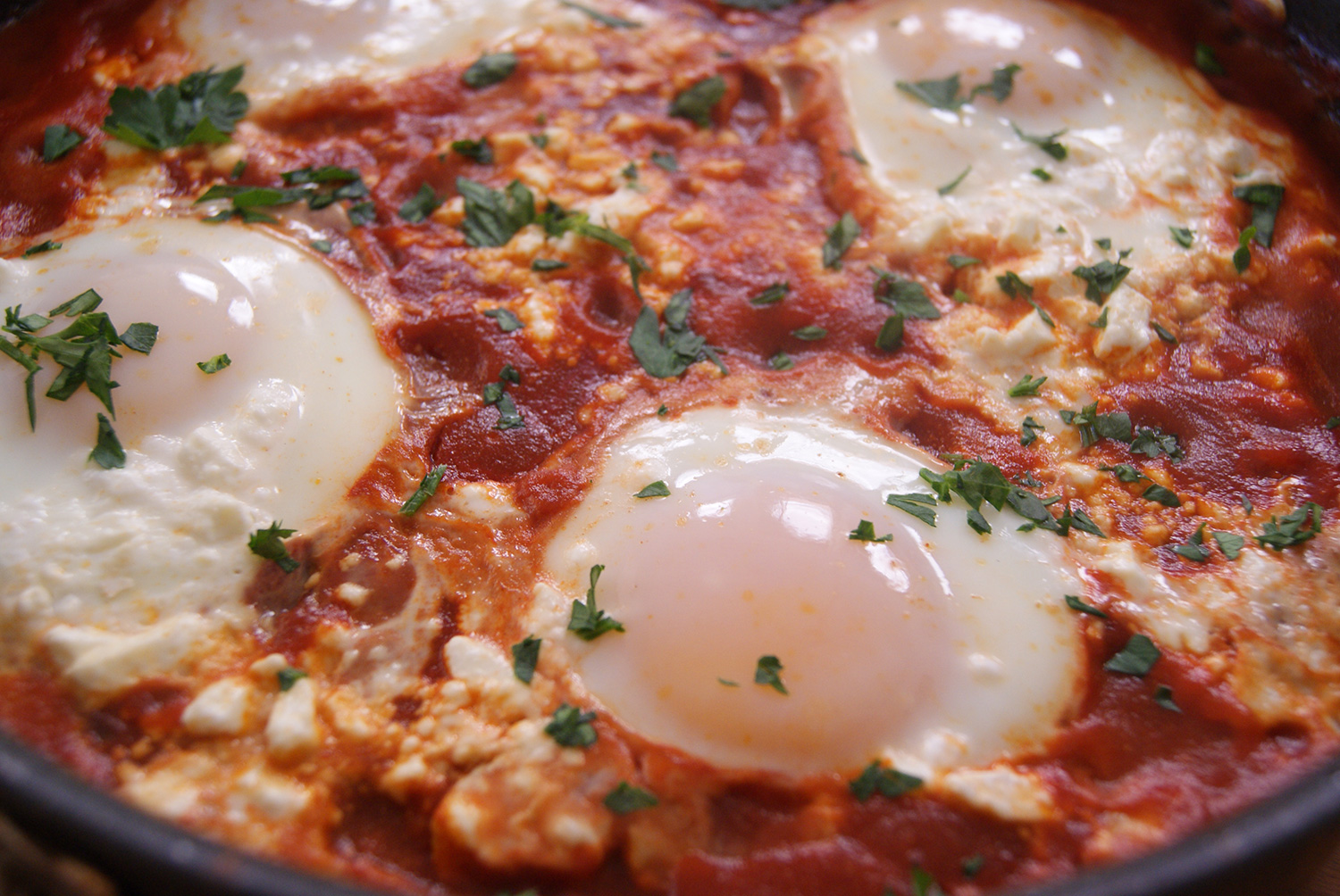 bulgarian-eggs-baked-in-tomato-sauce-2